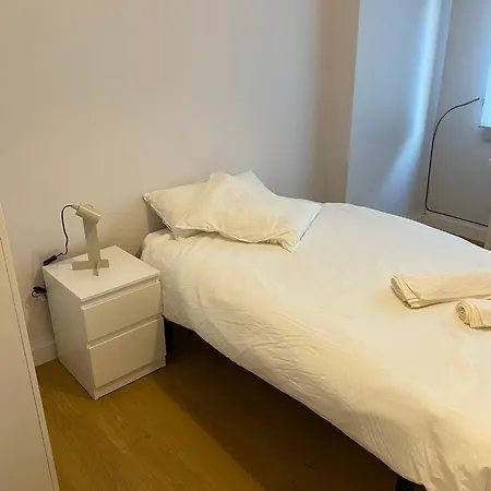 Piso Estacion De Tren -bus Soleado Apartment *